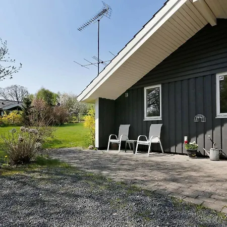 別荘 Three-bedroom Holiday In 3