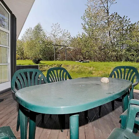 別荘 Three-bedroom Holiday In 3